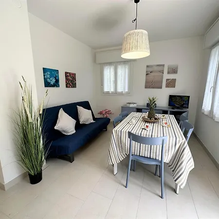 Beautiful Three-room On The First Floor Of A With Garden Apartment