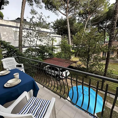 Apartment Beautiful Three-room On The First Floor Of A With Garden *